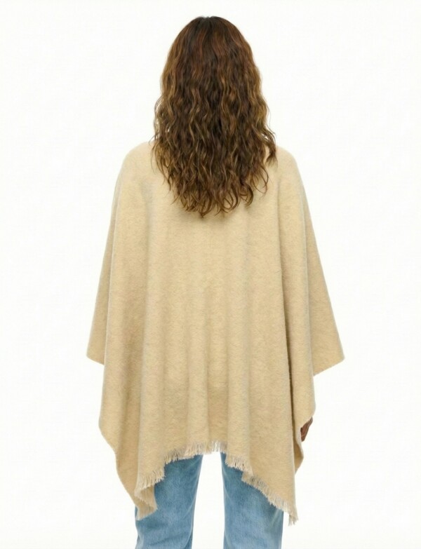 Ruana Soft Pasador BEIGE