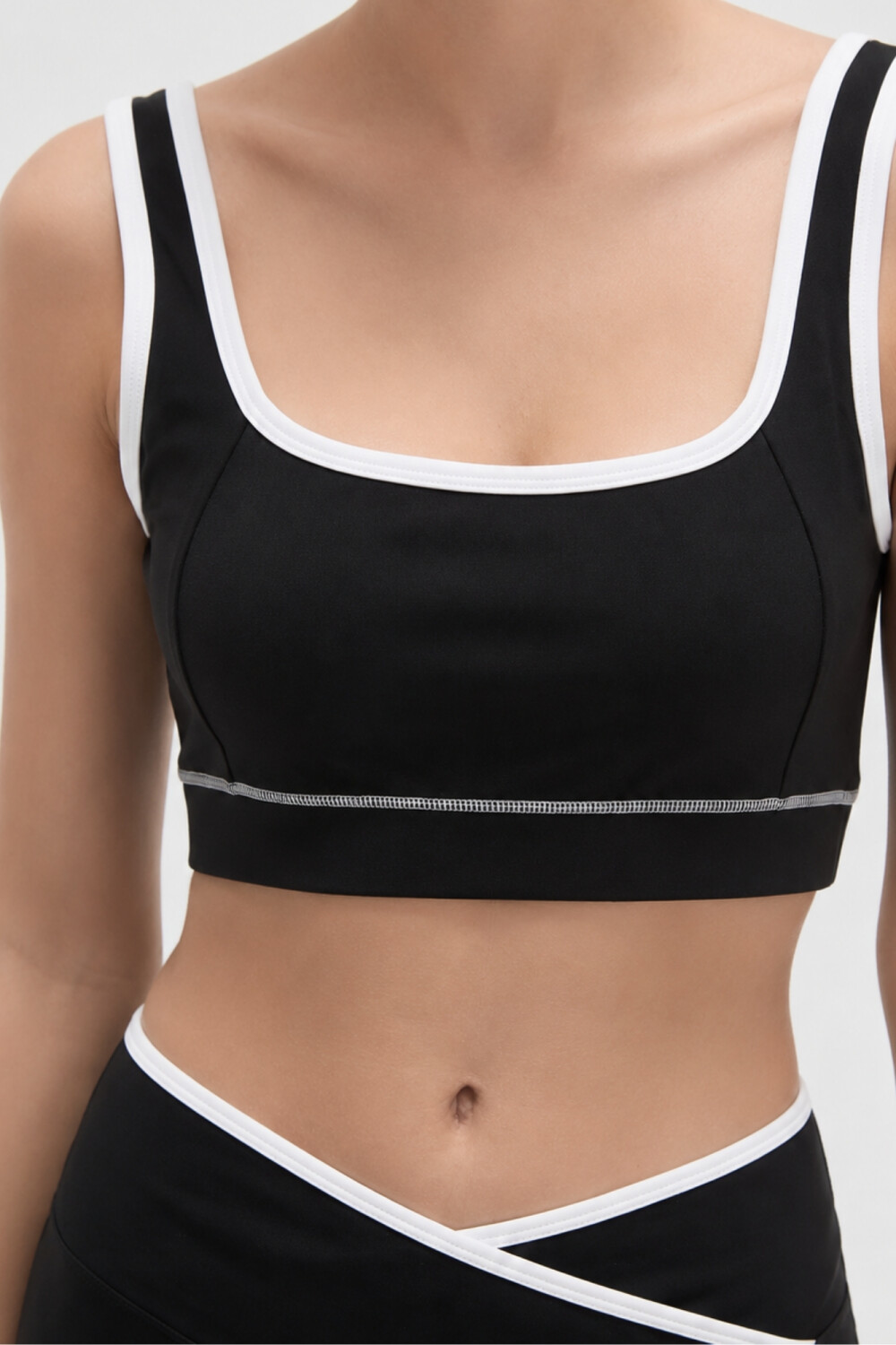 Tops Dalos Negro
