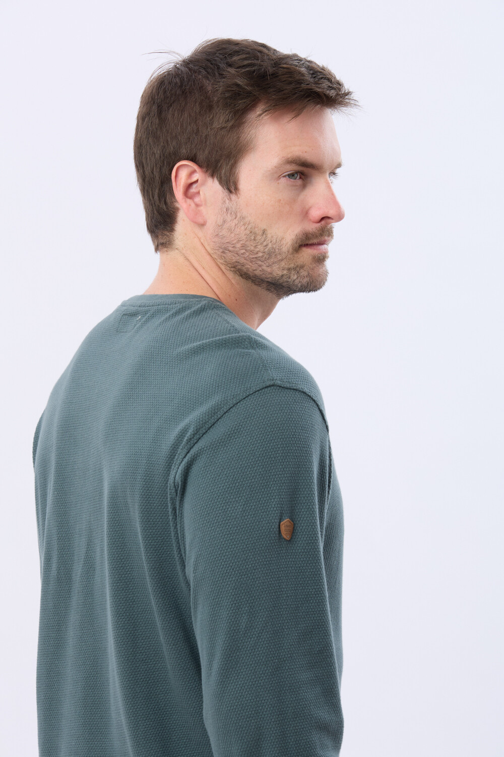 REMERA TEXTURADA DE ALGODÓN VERDE