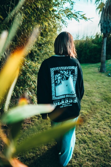 BUZO FREE SURF / Negro U