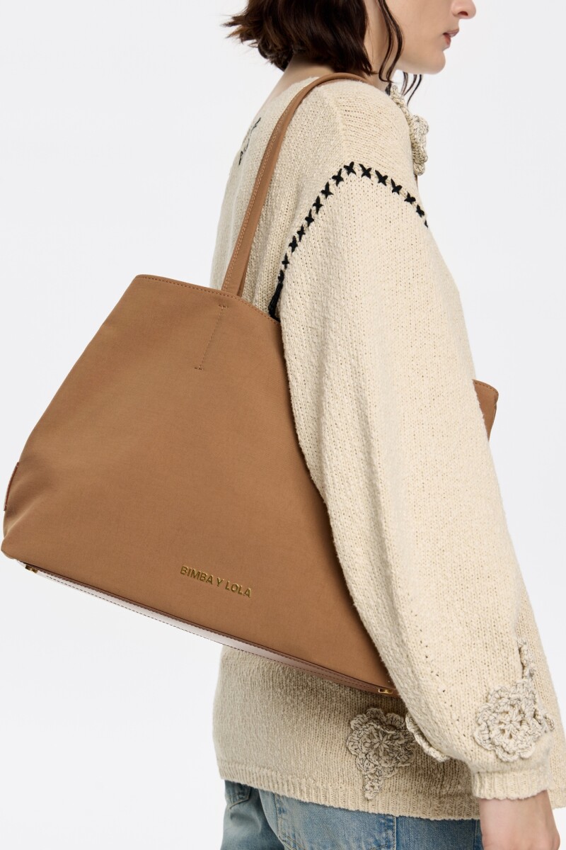 CHIHUAHUA SHOPPER Canela