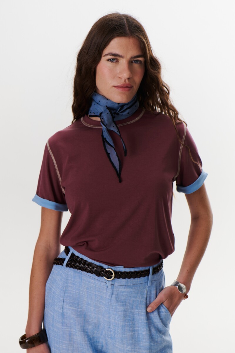 REMERA MAGELA BURDEOS