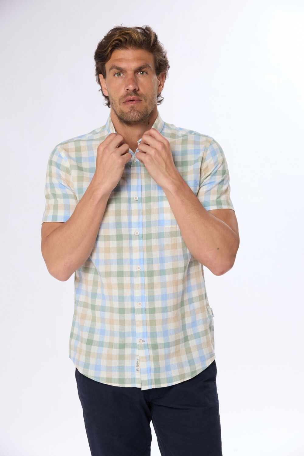 CAMISA DE LINO A CUADROS Verde