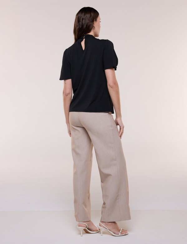 Blusa Nudo Con Mangas Abiertas NEGRO
