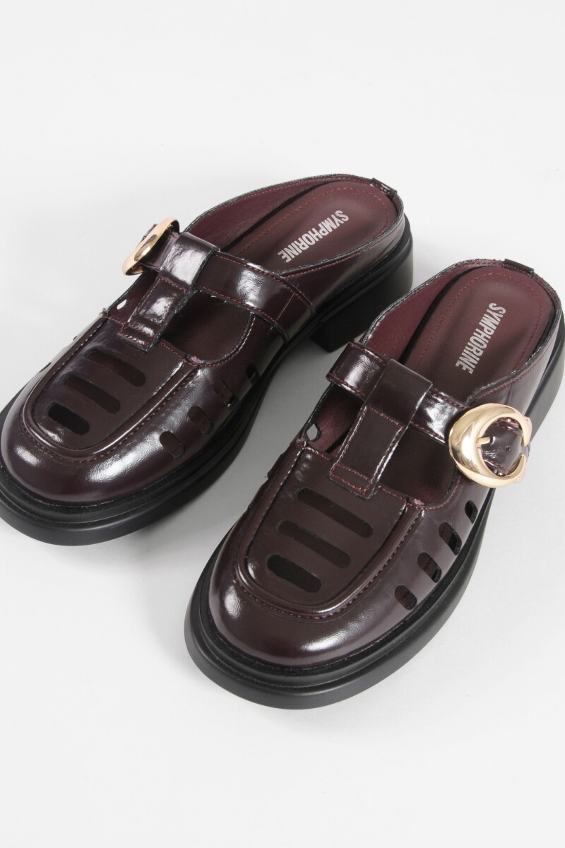 Zuecos Aleria bordo