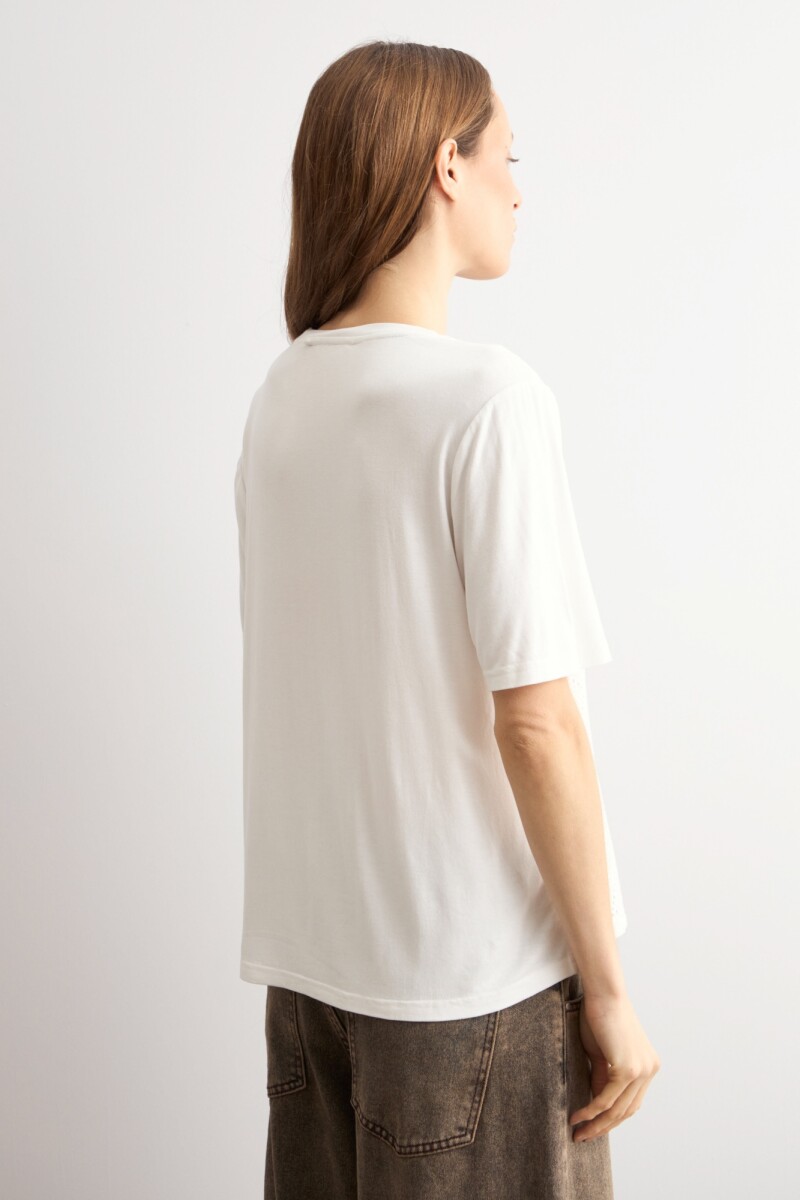 Remera frente broderie blanco