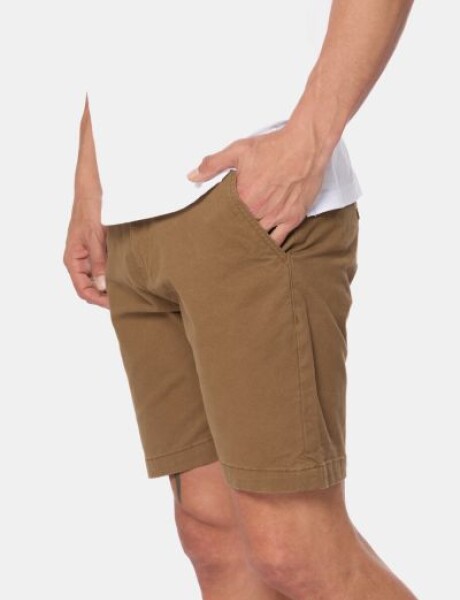 BERMUDA CLÁSICA Tostado