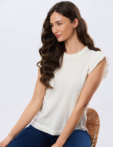 REMERA TEJIDA CON VOLADO Blanco