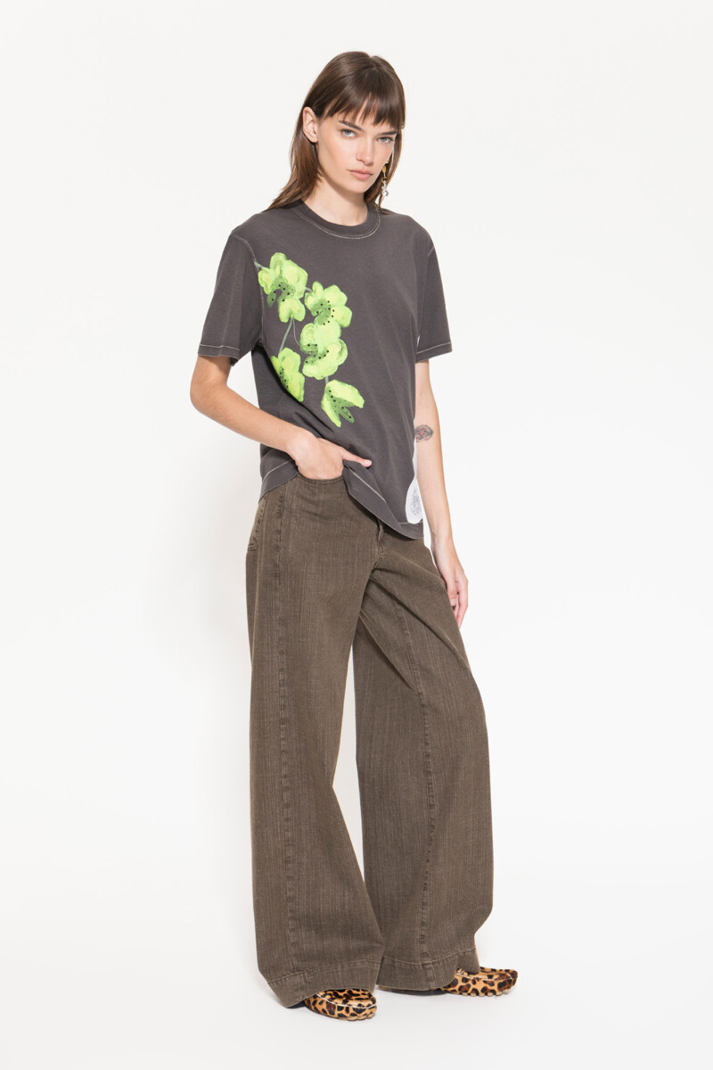 REMERA LOVER Gris