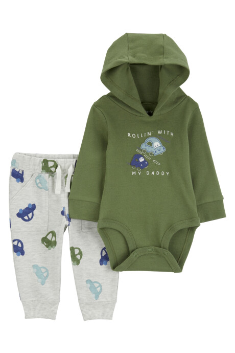 Set dos piezas de algodón, pantalón y body con capucha, diseño autos Set dos piezas de algodón, pantalón y body con capucha, diseño autos