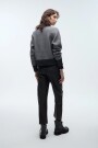 BUZO ZIP Gris