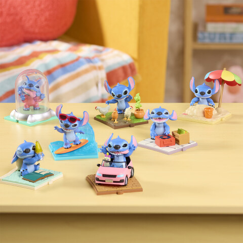 Figura Coleccionable con Base Stitch Sorpresa Just Play Stitch