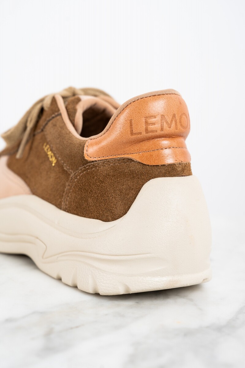 Zapatilla Cuero Combinada Camel