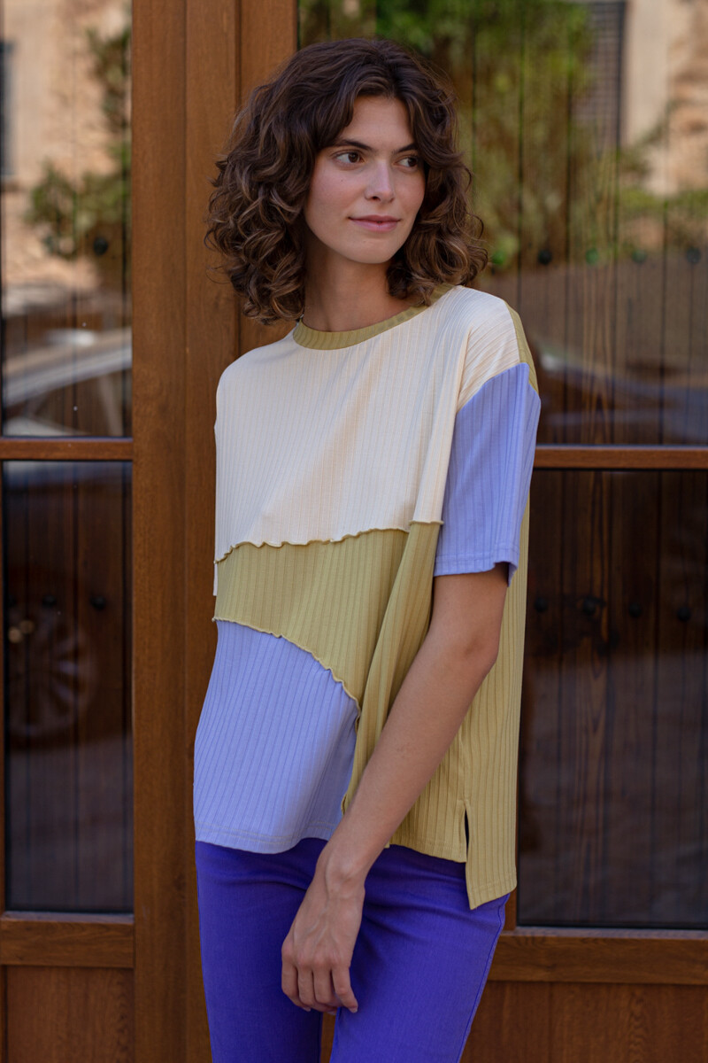 Remera Vicente Lavanda
