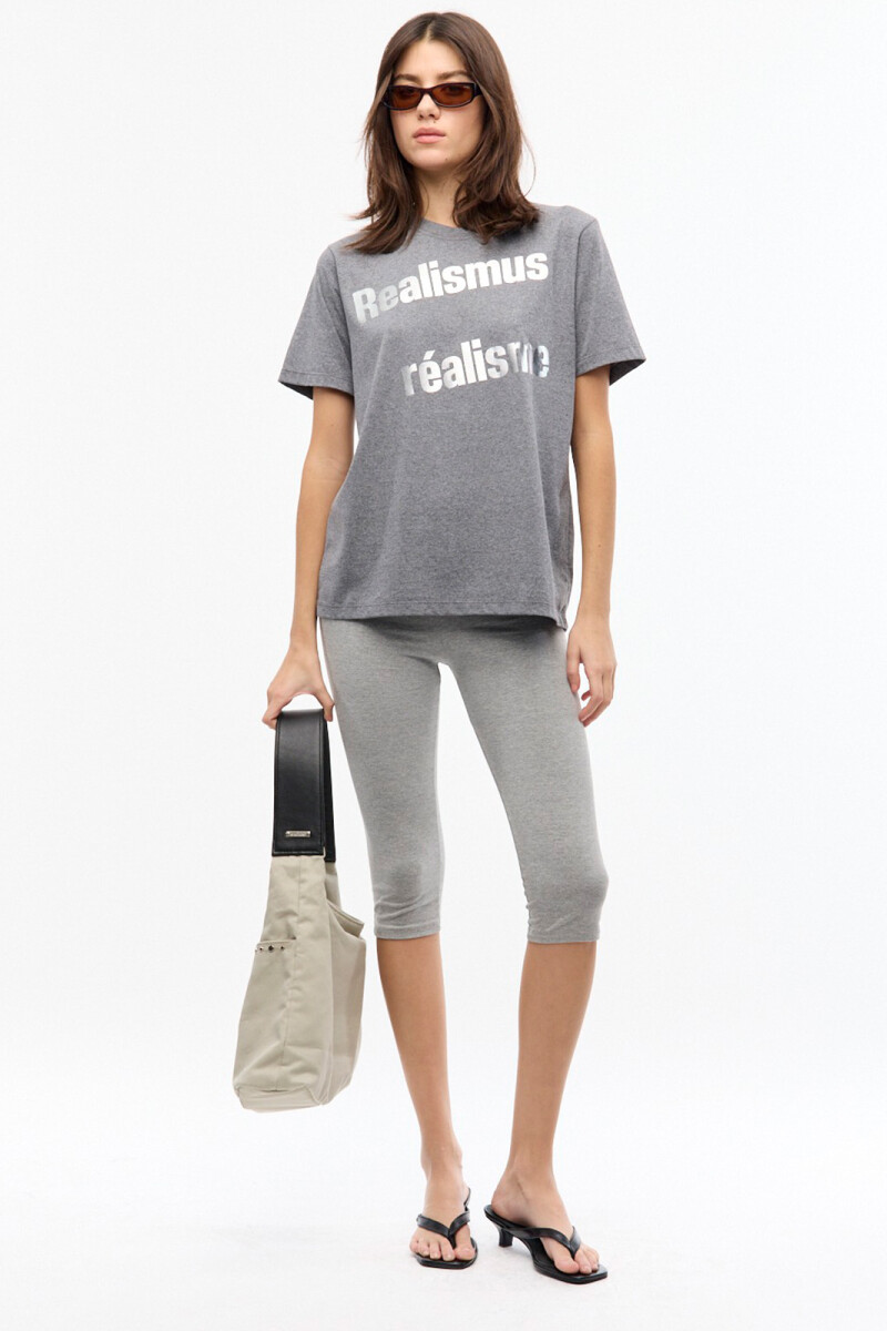 REMERA REALISME Gris Melan