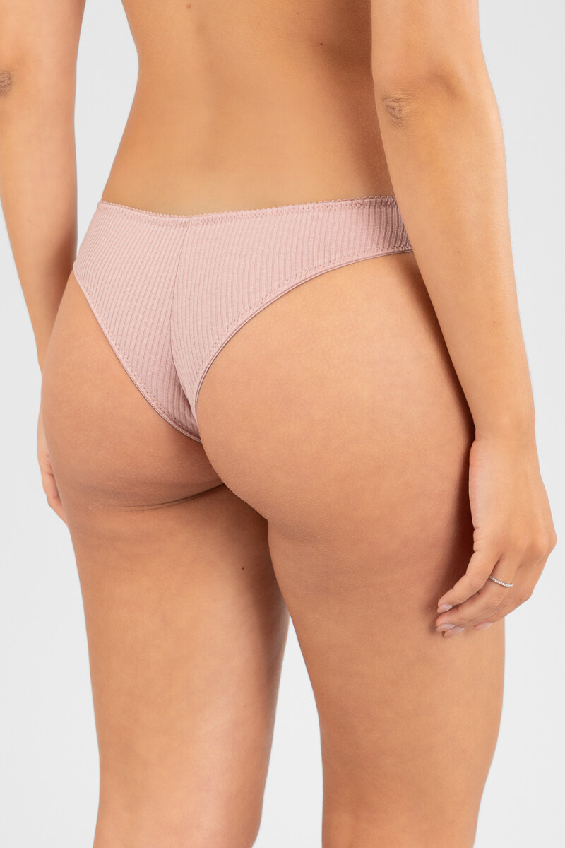 Colaless moqui Nude