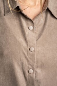 Camisa Gamuza Vegana Mocha