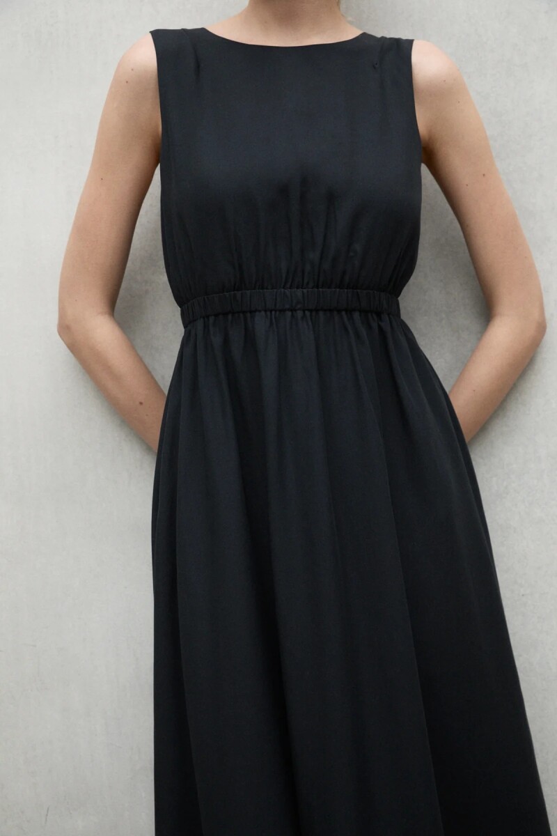 VESTIDO KARL Negro