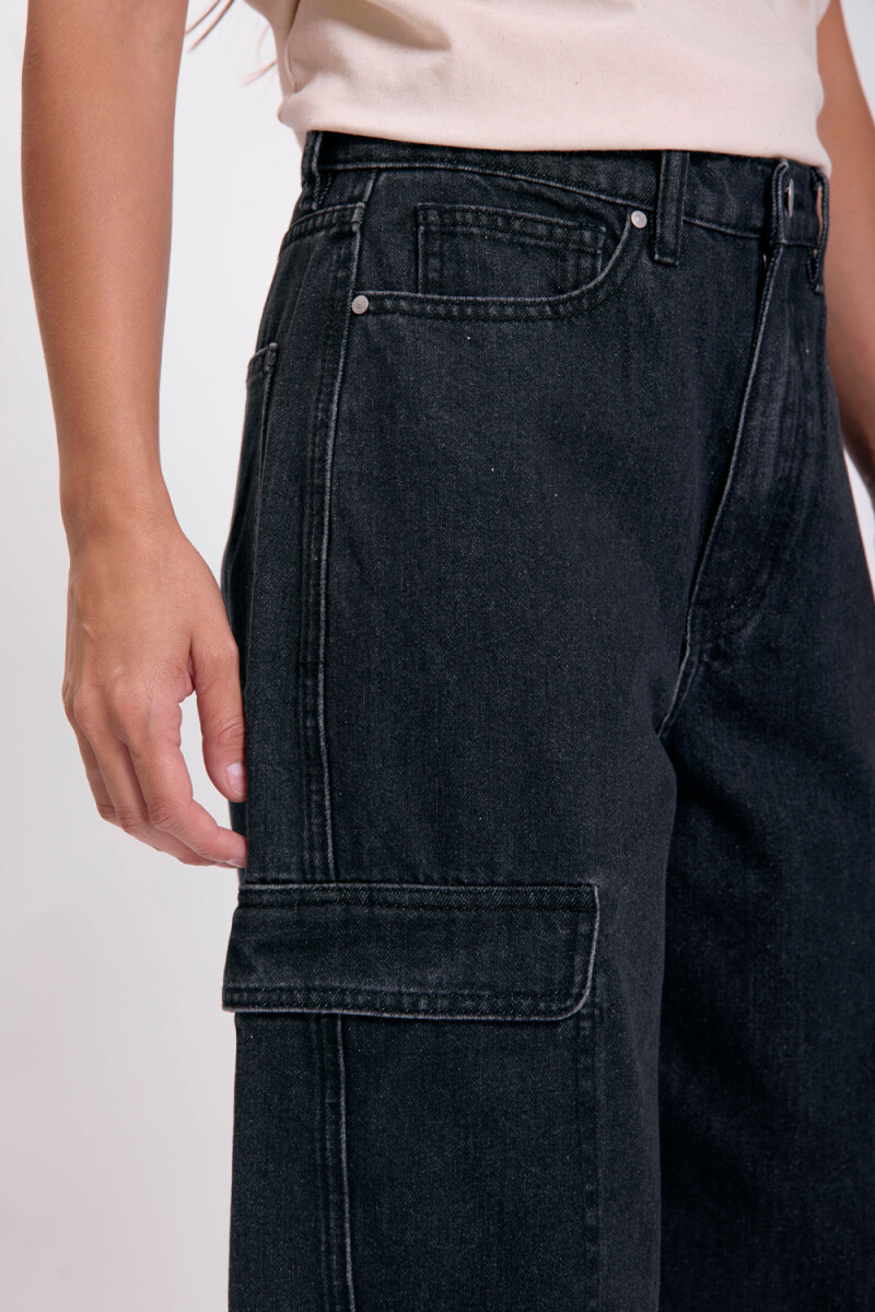 Pantalón cargo Negro