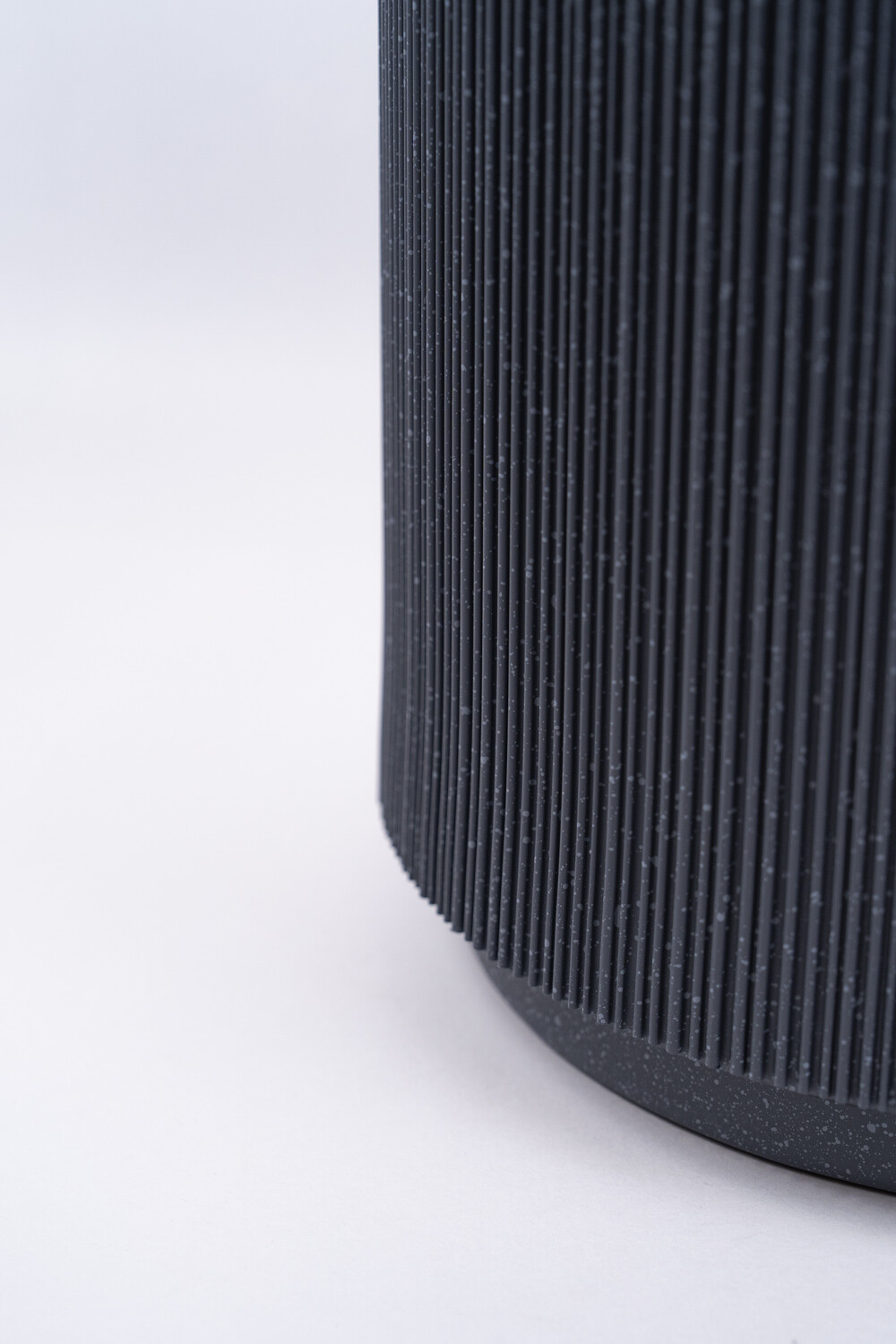 Maceta Loi Color Unico