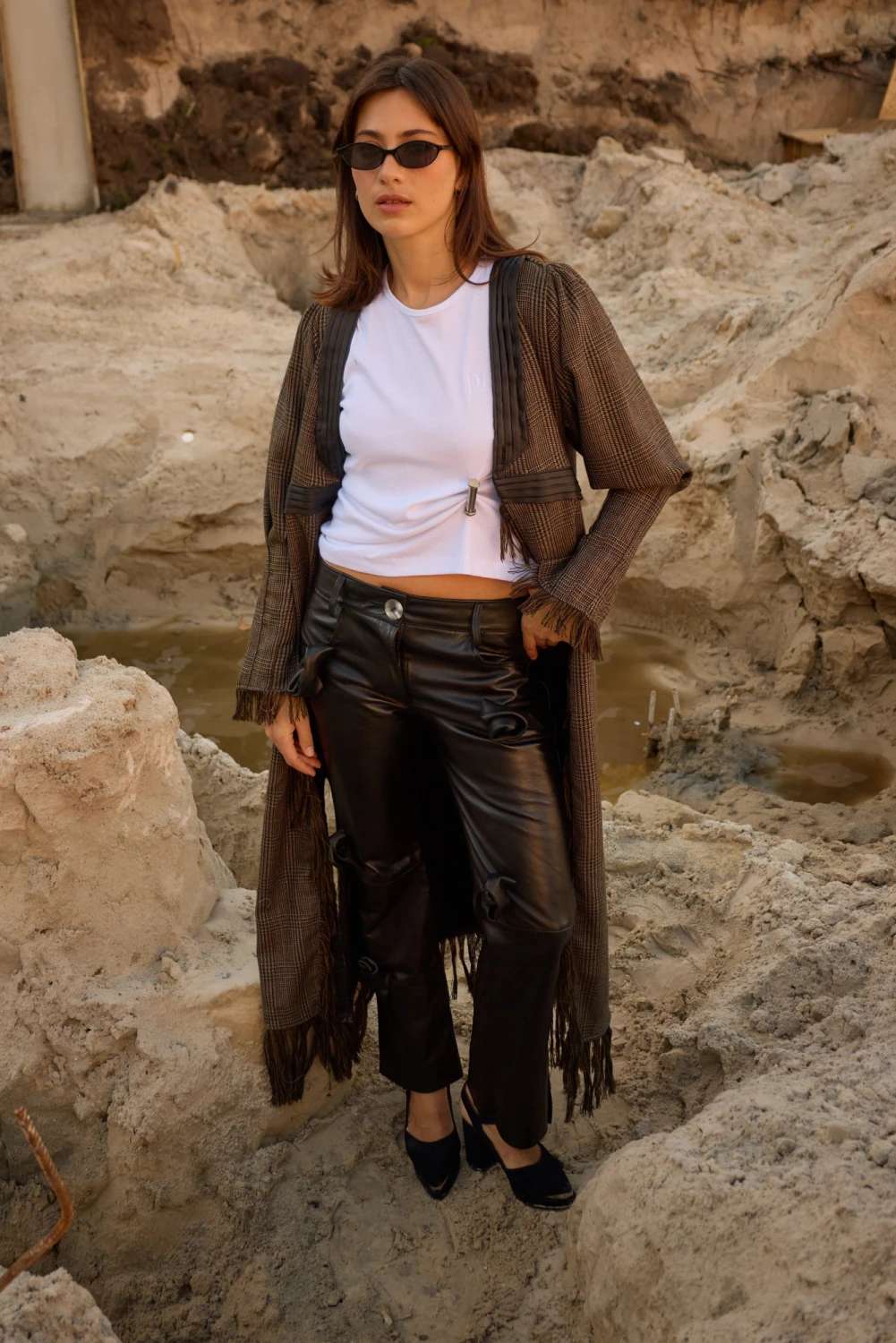 Leather Rosette jeans