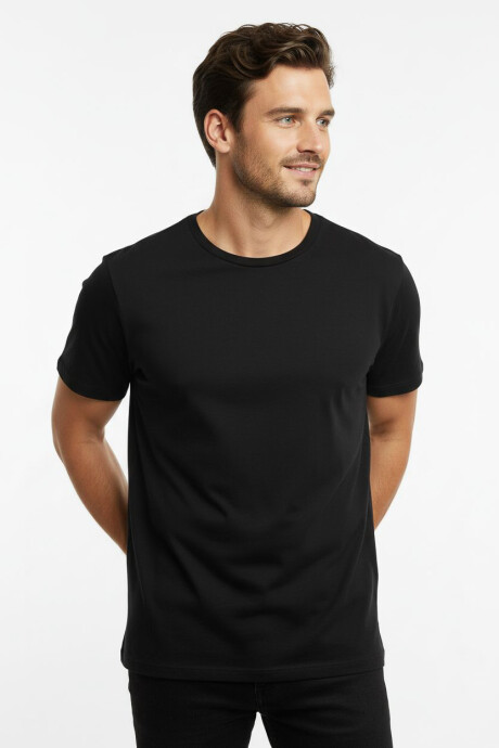 Remera Fado Negro