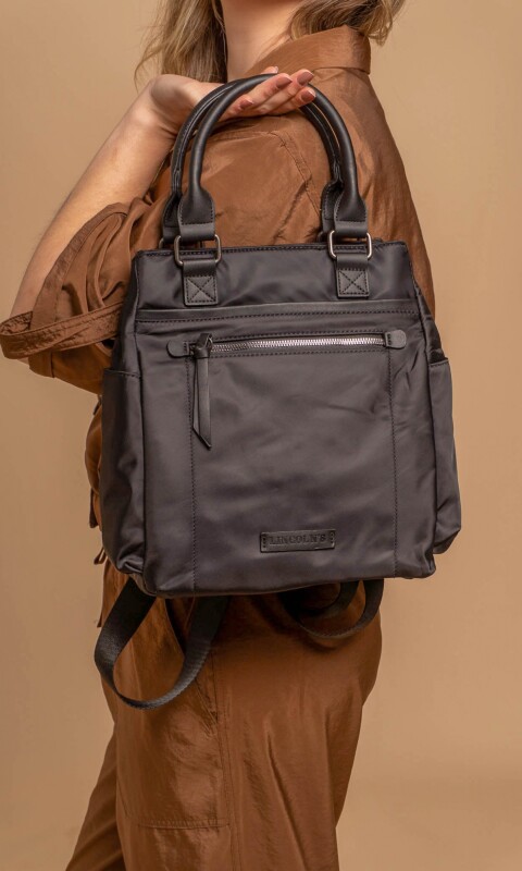 CARTERA MOCHILA VAINILLA NEGRO