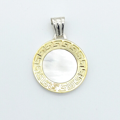 Dije de Plata 925 Doublé de Oro 18 kt Nácar Diámetro 2.8 cm