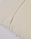 Almohadón Akane de algodón y lana beige 45 x 45 cm Almohadón Akane de algodón y lana beige 45 x 45 cm