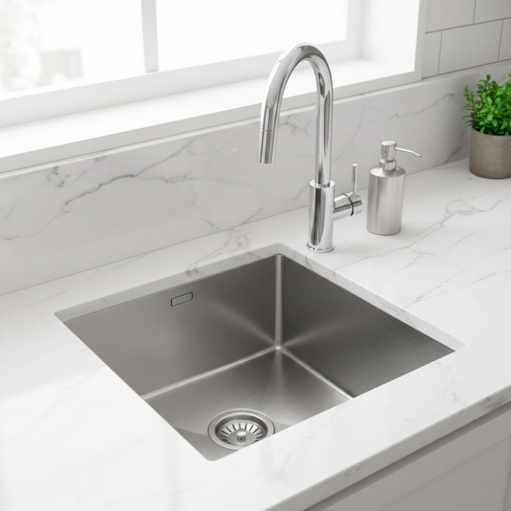 PILETA SIMPLE 201 MATE 44x44x20 CM Pileta Simple 201 Mate 44x44x20 Cm