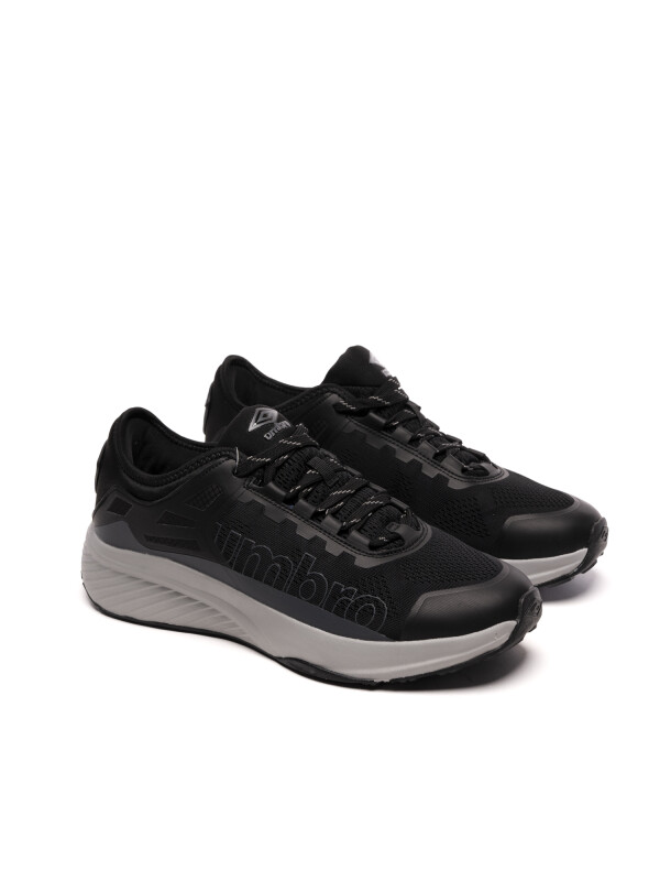 CALZADO ADVENTURE Umbro Hombre 002