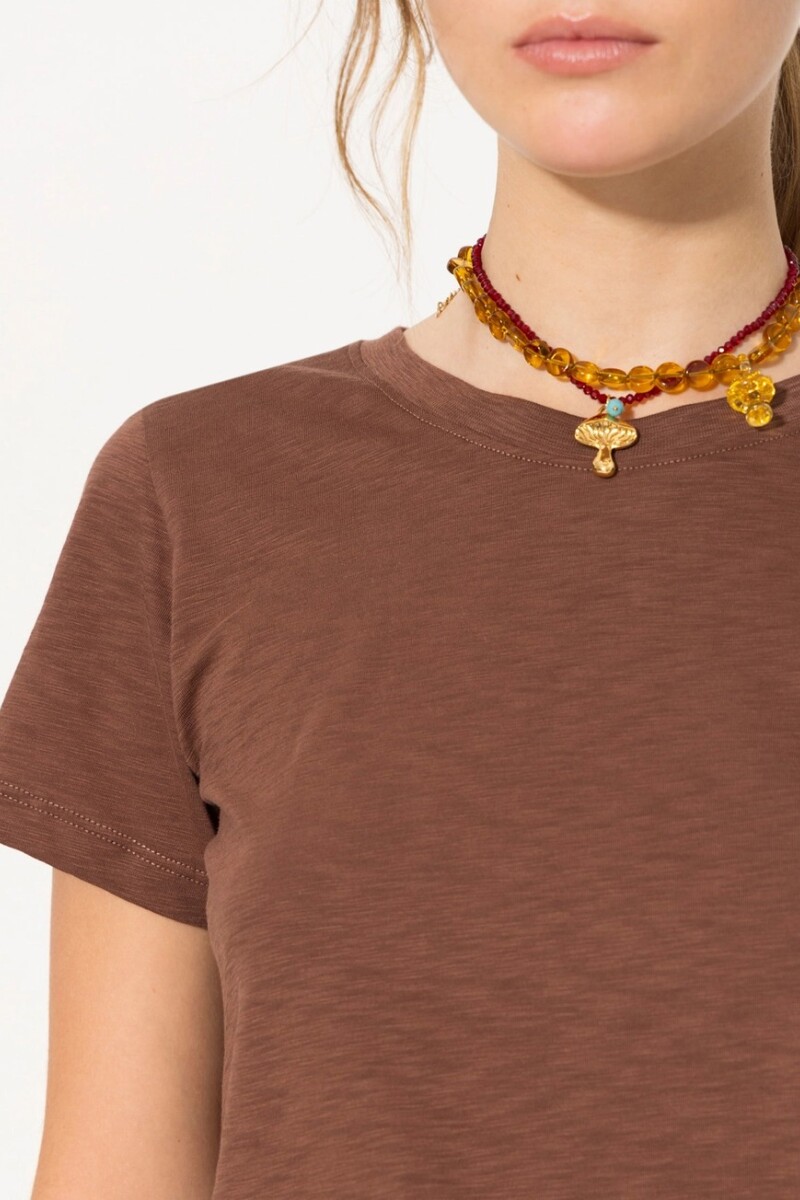 REMERA MUMI Chocolate