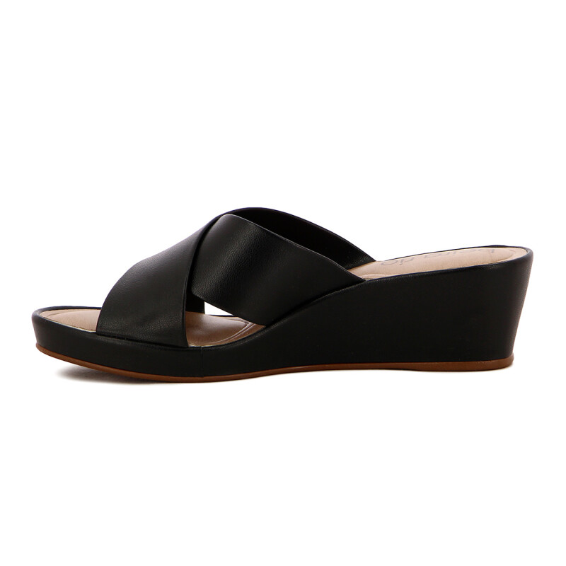 Sandalia Casual Mujer Beira Rio Taco Corrido Negro