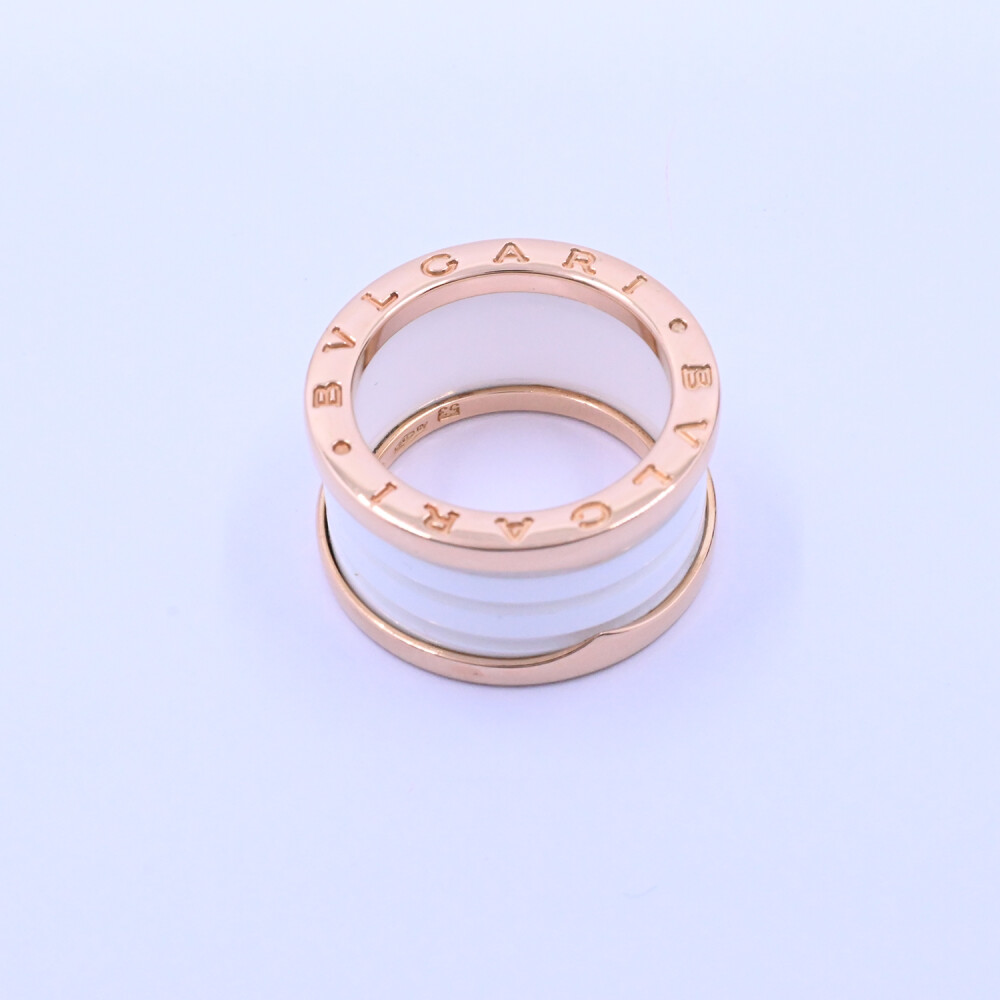 Bulgari Bzero 1 anillo oro 18k rosa y cerámica blanca con estuche original. Bulgari Bzero 1 anillo oro 18k rosa y cerámica blanca con estuche original.