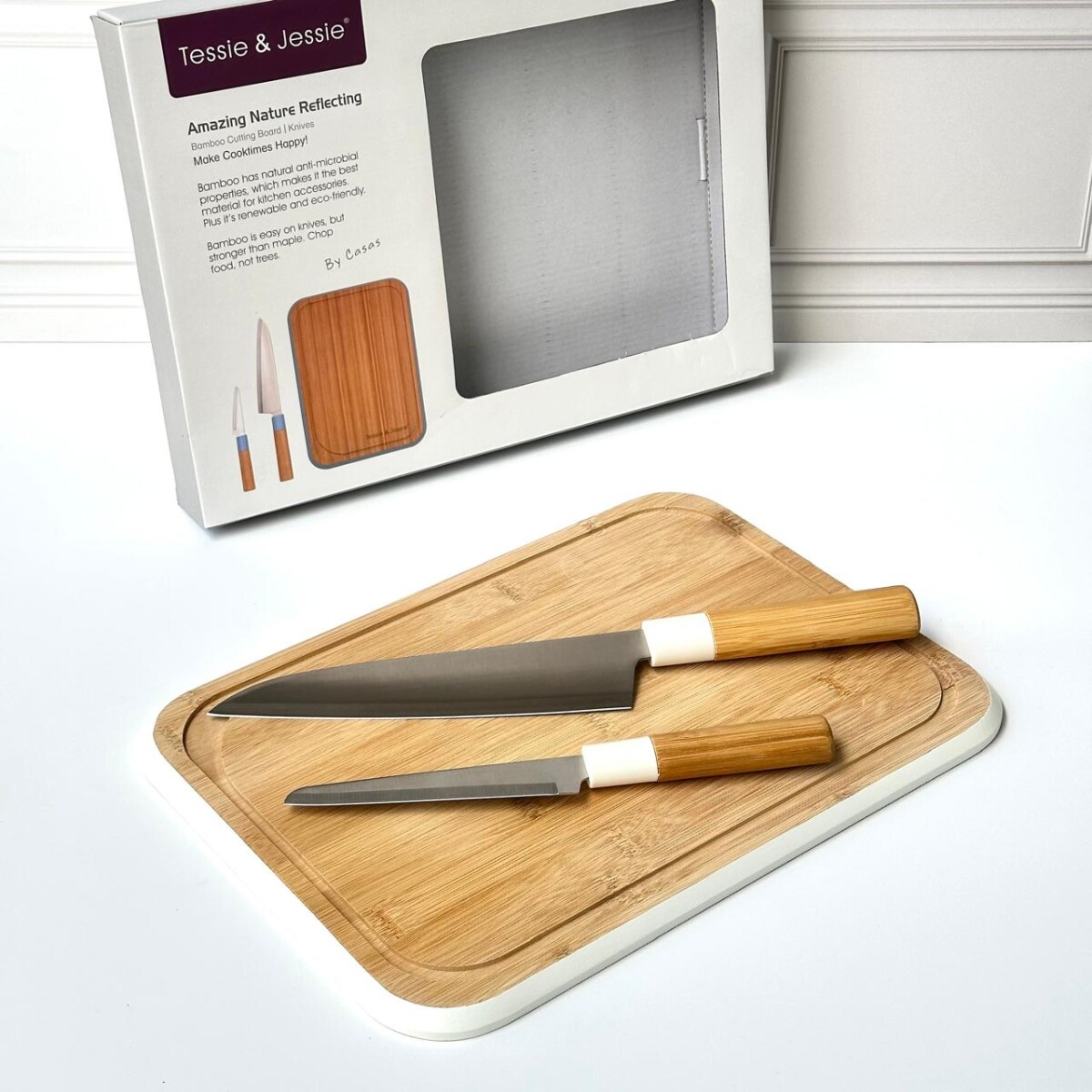 Tabla de Cortar + Set de 2 Cuchillos 