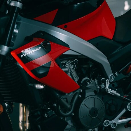 Aprilia Tuono 457 Negro