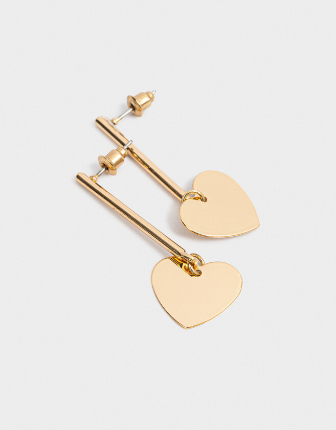 Aros Colgantes Cortos Con corazón Aros Colgantes Cortos Con Corazón - Dorado