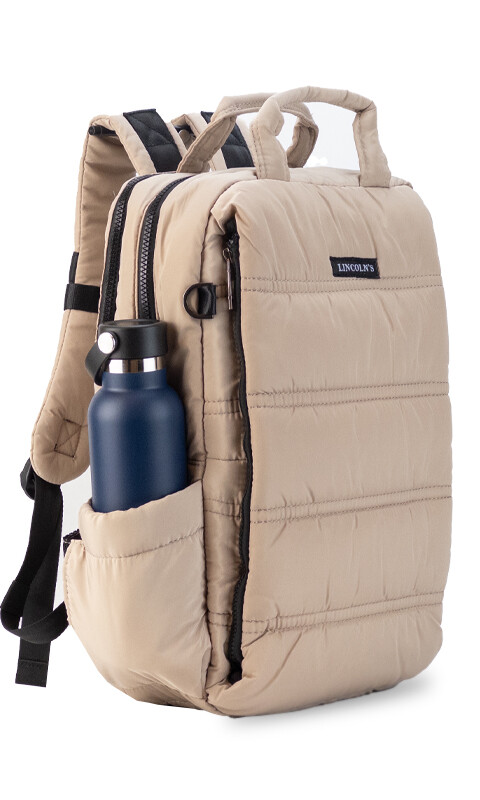 MOCHILA CAPITONEADA PETERSBURGO CREMA