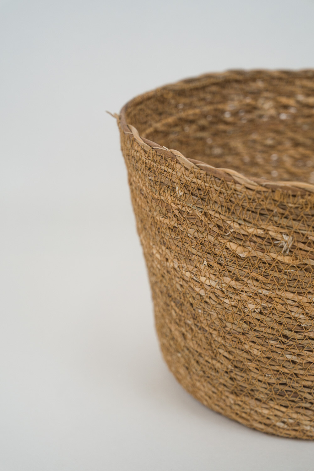 Cesto Atzara Color Unico