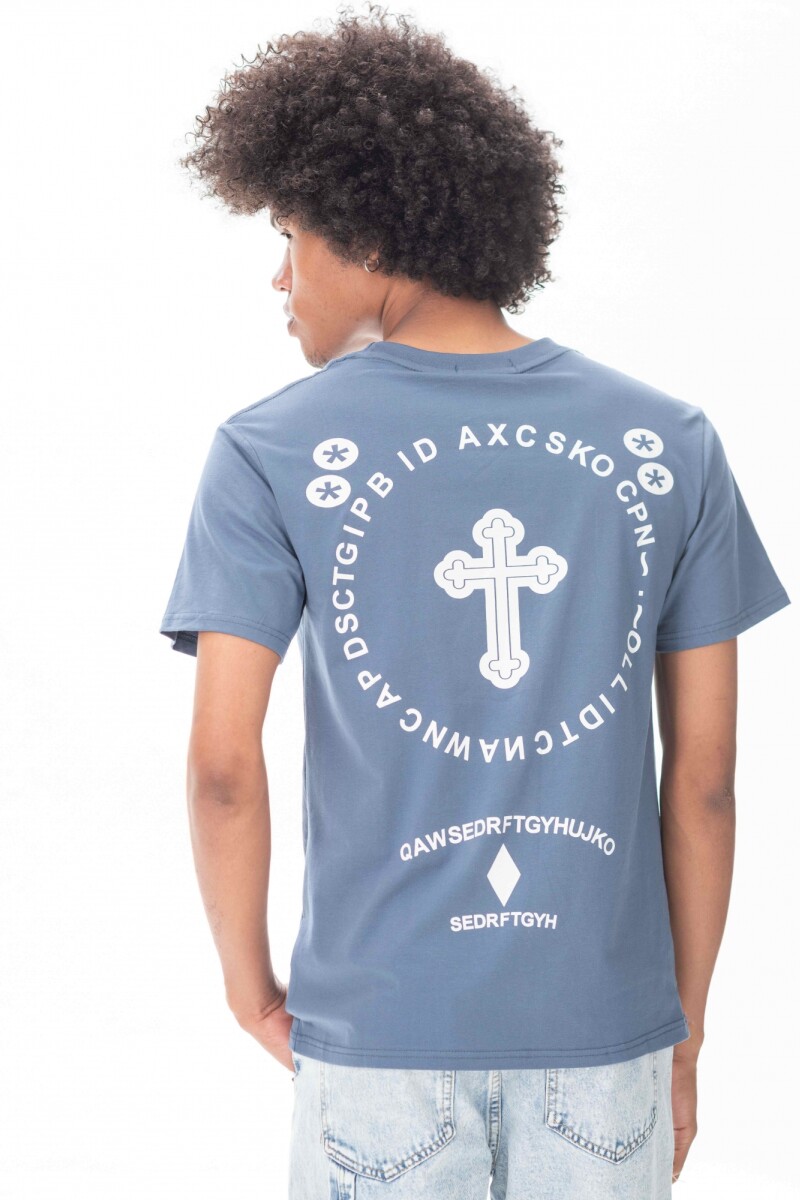 Remera Baticano Celeste