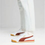 Roma 68 Revival White Mars-Red Gum