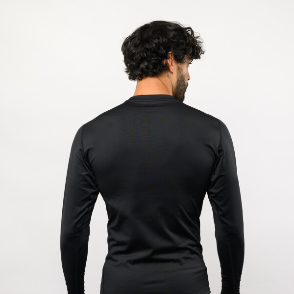 Remera Manga Larga Térmica Brush Umbro Hombre 002