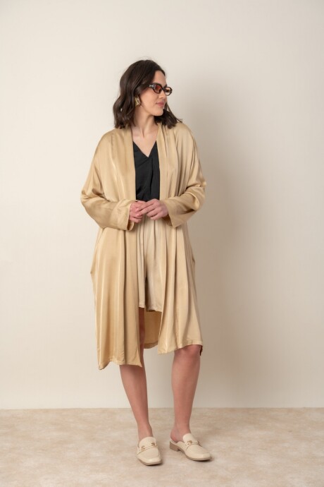 SHORT AURA Camel