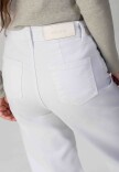 Jean Lau Blanco