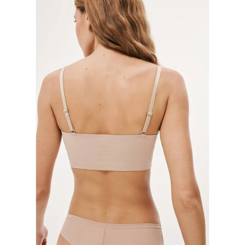TOP FEM BEGE