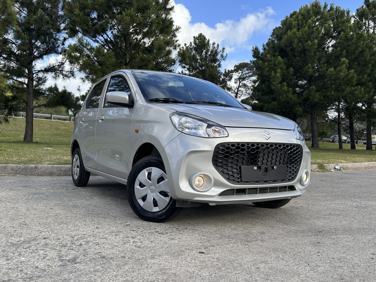 Suzuki Alto GL Extra Full 1.0 2026 0KM | Permuta / Financia Suzuki Alto GL Extra Full 1.0 2026 0KM | Permuta / Financia