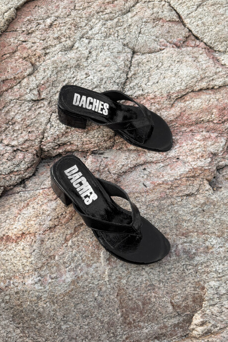 Sandalias Faro Negro