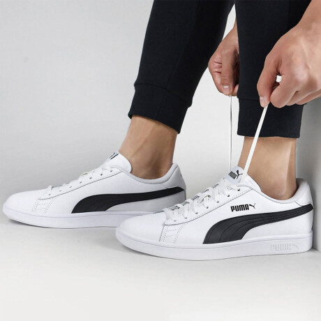 PUMA SMASH V2 L White/Black