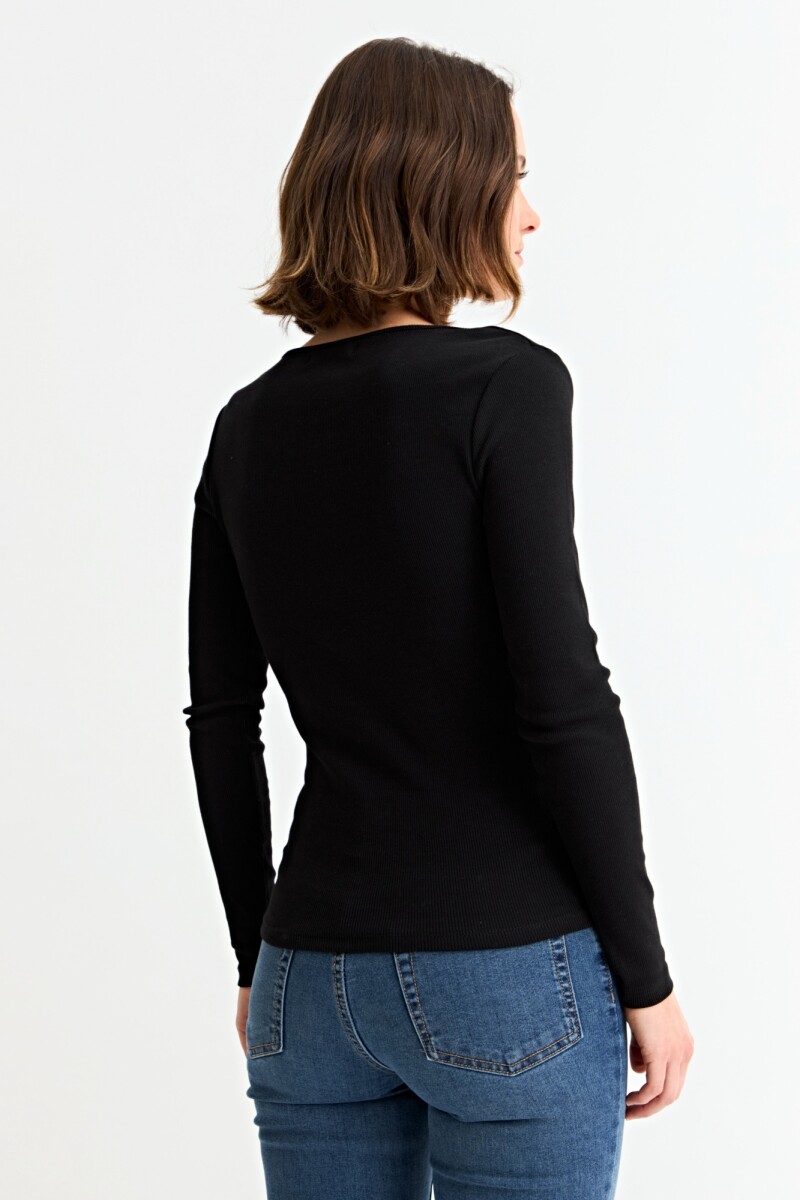 Remera m/l con cierre frontal NEGRO