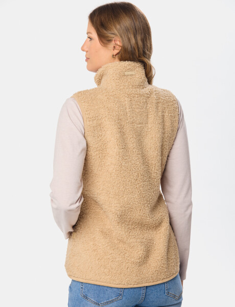 CHALECO TEJIDO DE SHERPA Beige